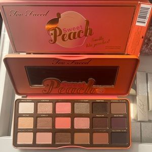 Too faced peach palette 🍑
